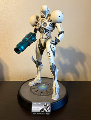 First 4 Figures Metroid Prime 2 Echoes Samus Light Suit Statue - Damaged/Scuffed