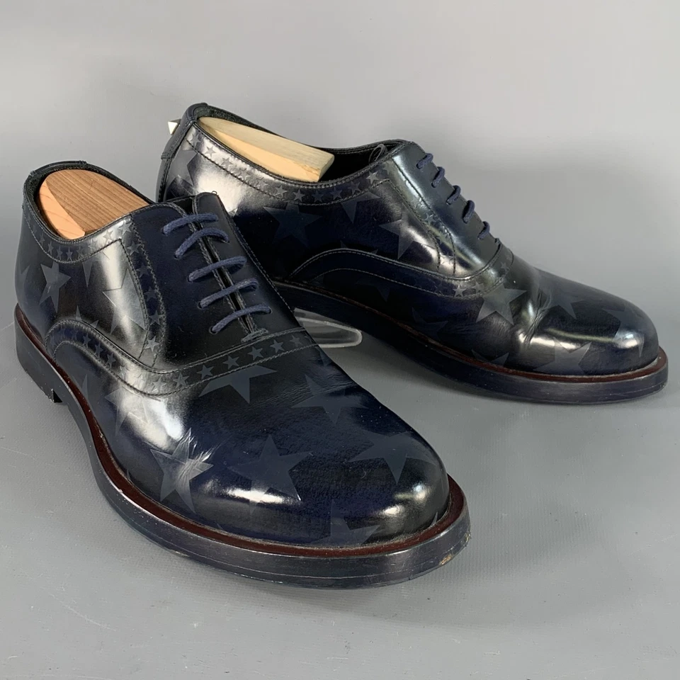 VALENTINO Taille 7.5 Marine en Relief Stars Cuir Oxford Chaussures à Lacets - Photo 1/4