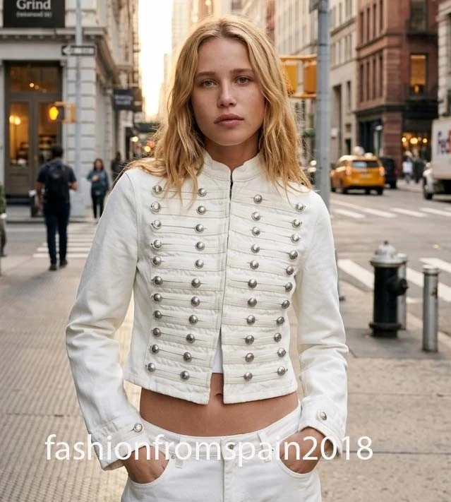 ZARA NEW WOMAN ARMY TRF FITTED BUTTON DENIM JACKET OYSTER WHITE 0695/074/251
Opens in a new window o