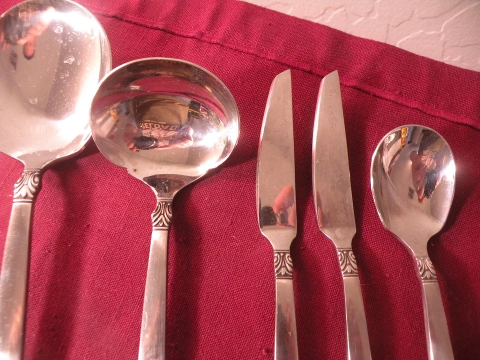 Juego de azafatas de servicio de 7 piezas F.B ROGERS ERIKA patrón acero inoxidable JAPÓN Foto 4 de 4