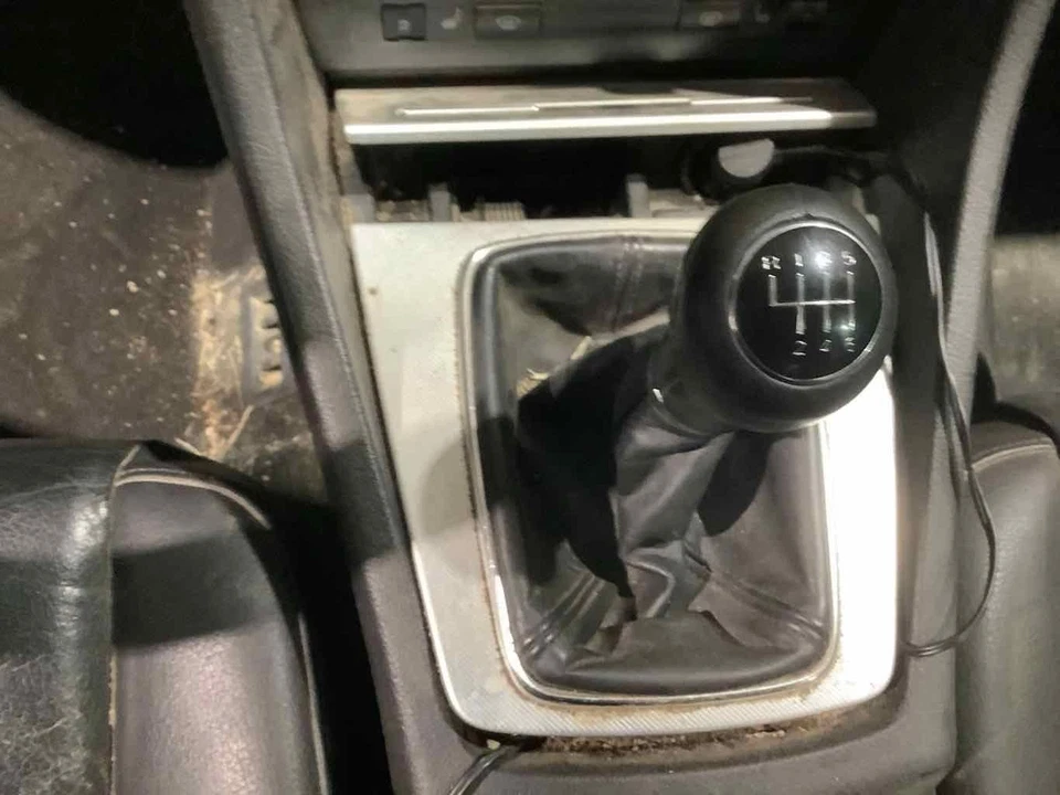 Used Fuel Injection Air Flow Meter fits: 2007 Audi A4 2.0 Grade A - Image 3 of 4