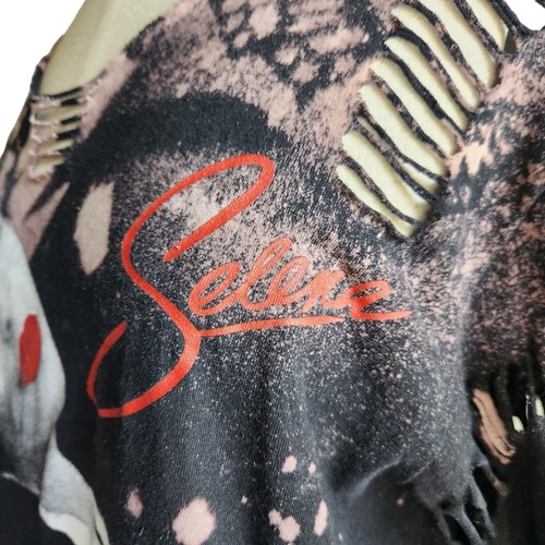 SELENA Quintanilla T-shirt Size M Vintage 90’s Custom Bleached Thrashed Tie Dye - Picture 7 of 16