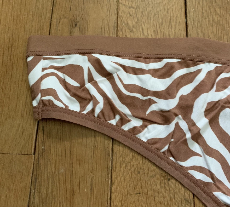Plus Size 14/16 Lane Bryant Cacique No Show Thong Cafe Mocha Cream Zebra Stripe - Image 3 of 4
