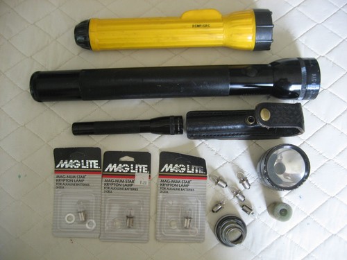 RCMP issue flashlight and other lights/parts
