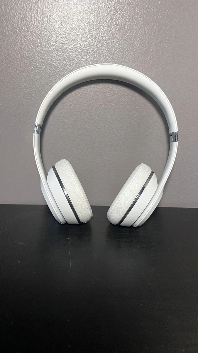 Beats by Dr. Dre Solo3 Apple White Headphones for Sale | Shop New