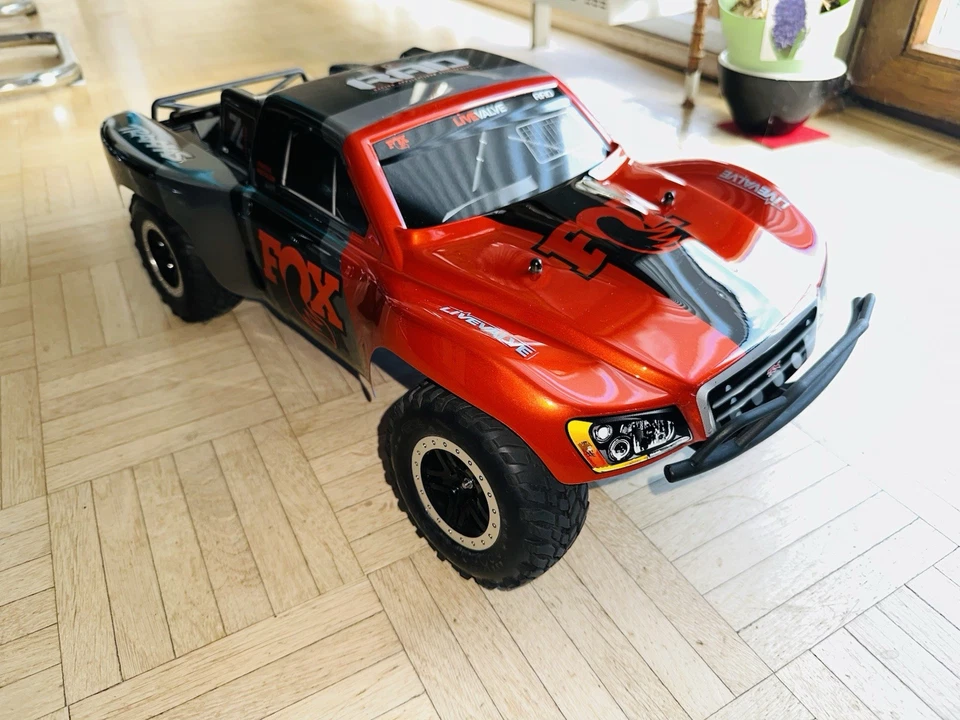 Traxxas Slash VXL 2 WD - Alles Neu - mit low Cravity Chassis- Komplett Paket - Bild 3 von 4