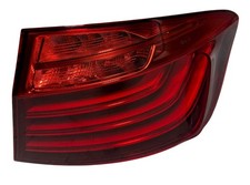 Heckleuchte LED LCI aussen R 63217306162 BMW 520d xdrive Aut. F10 / F11 Bj 2016