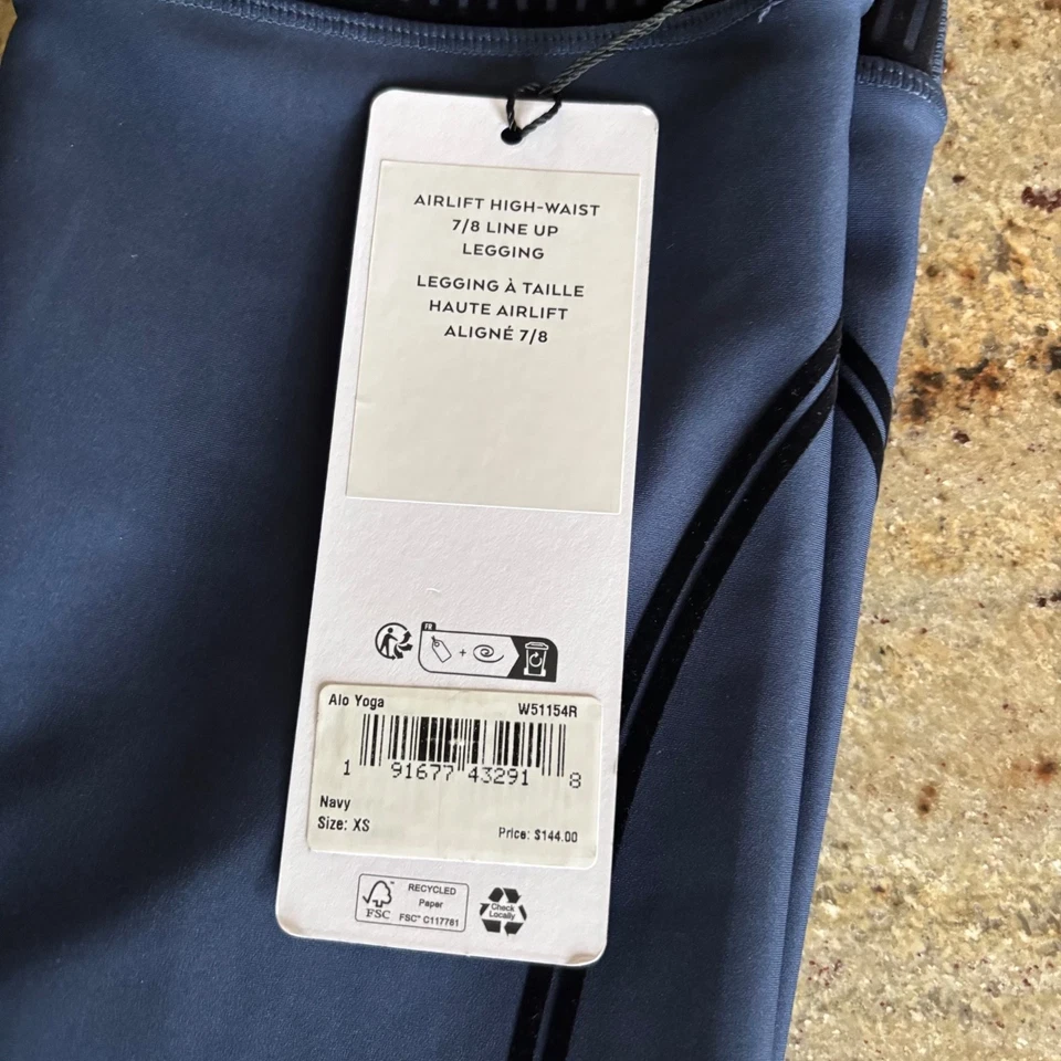 NWT AIo Yoga Airlift High-Waist 7/8 Leggings Buttery Soft Tummy Control Line Up - Image 3 of 4