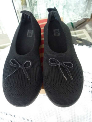 Damen Ballerina Fitflop Uberknit Slip On schwarz Gr. 38 (UK 5) Neuw.