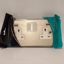 Click Scolmore Deco Switched Socket 13A Dual USB-A stainless steel VPPN780WH