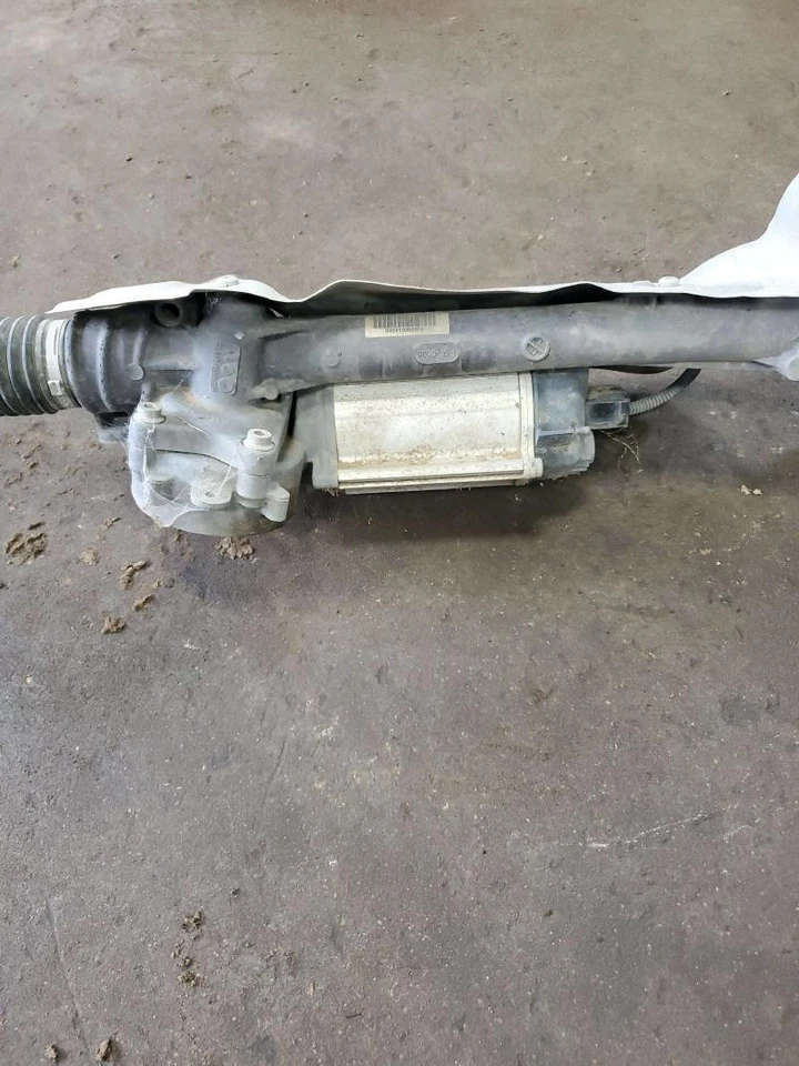 Volkswagen Jetta Passat Audi A3 2008-2022 dirección asistida cremallera y piñón eléctrico. Foto 2 de 3