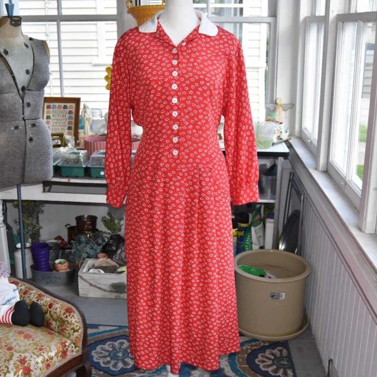 70s ladies dresses Fashion damage or flaws to note 70s Psychedelic Maxi Dress