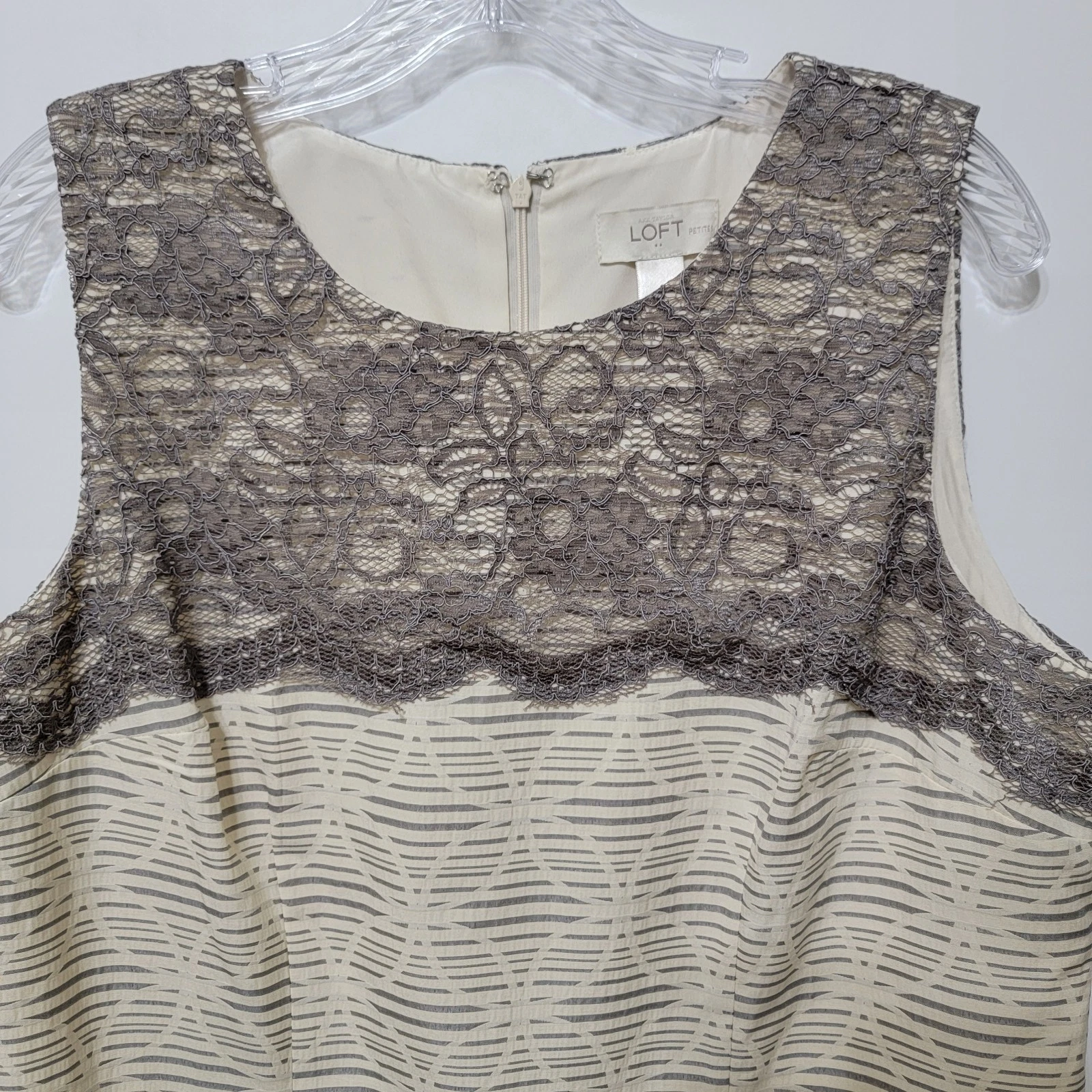 OFF WHITE LOFT OUTLET abito tubino orlo pizzo donna Petite 14P bianco sporco grigio senza maniche