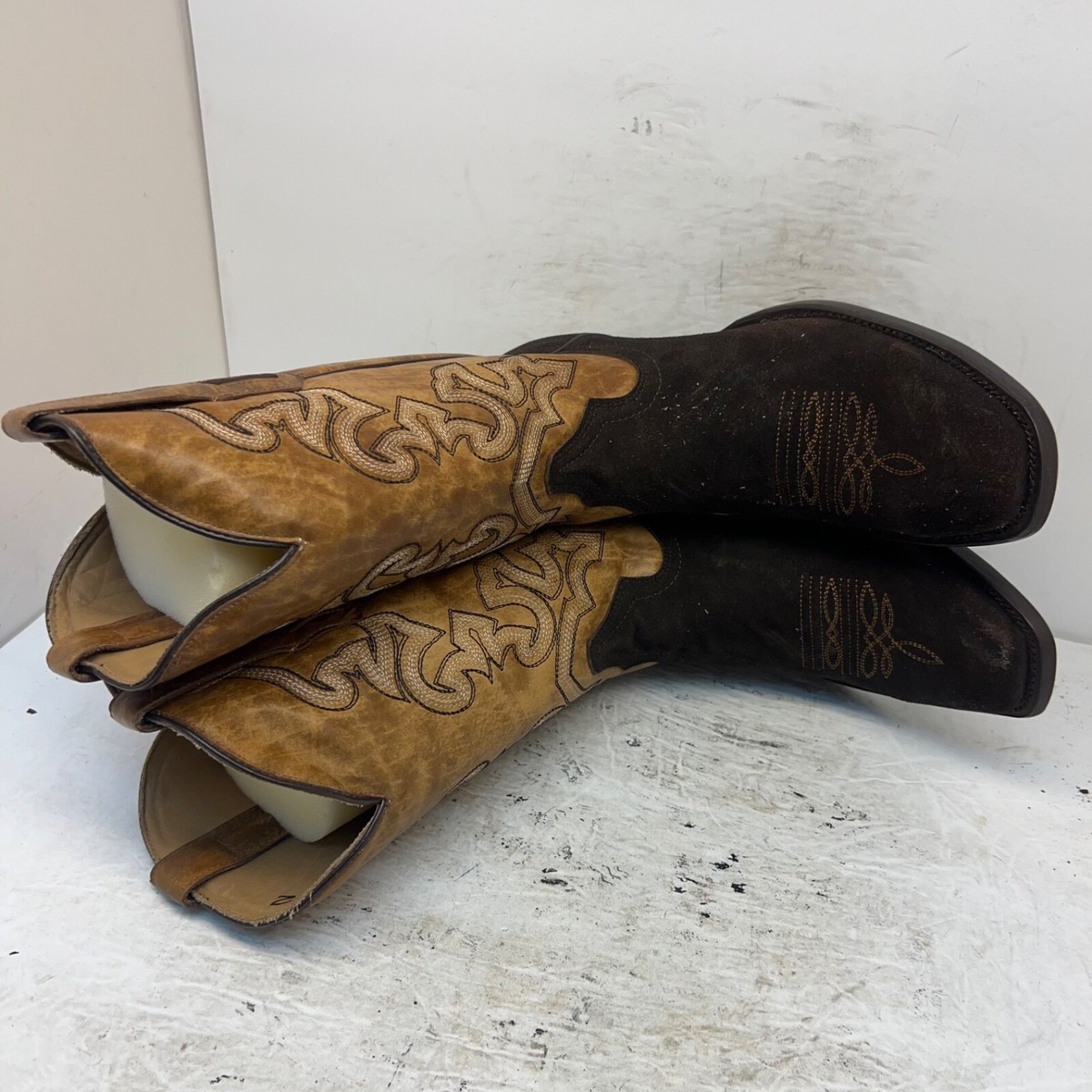 CORRAL MENS BROWN SAND SUEDE EMBROIDERY HORSEMAN TOE CORRAL Corral Men main image 2