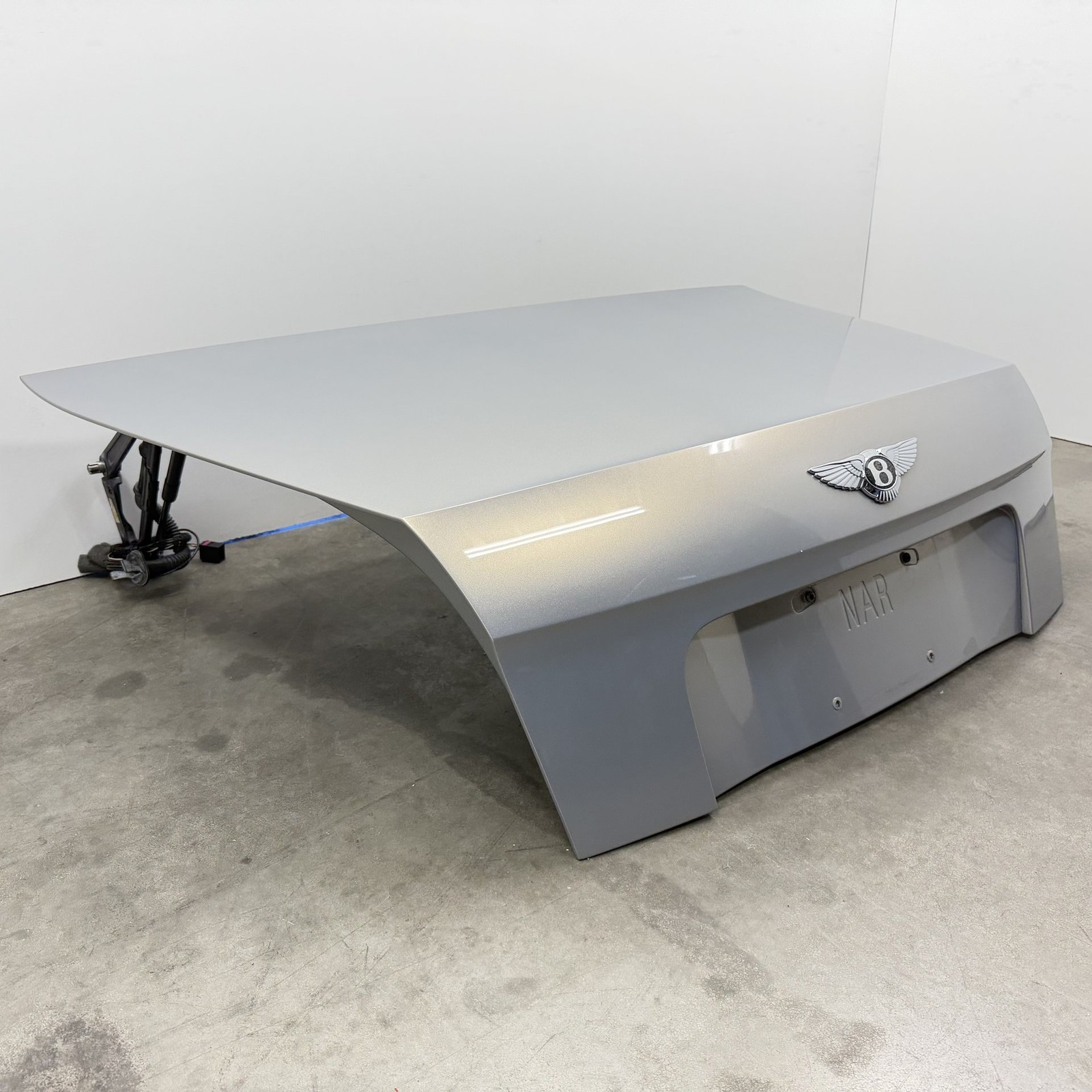 Bentley Flying Spur 2014-2018 Rear Condenser compartment lid Silver