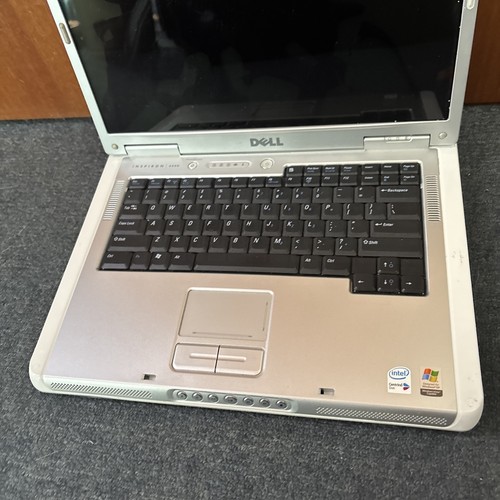 Dell Inspiron 6400 Laptop 1GB RAM 80GB HDD DVD *Faulty - Cracked Screen - Picture 7 of 15