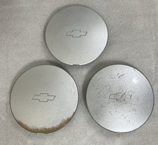 2000 -2003 Genuine Chevy Malibu Center Cap 9593521 Silver For Hubcap 3233