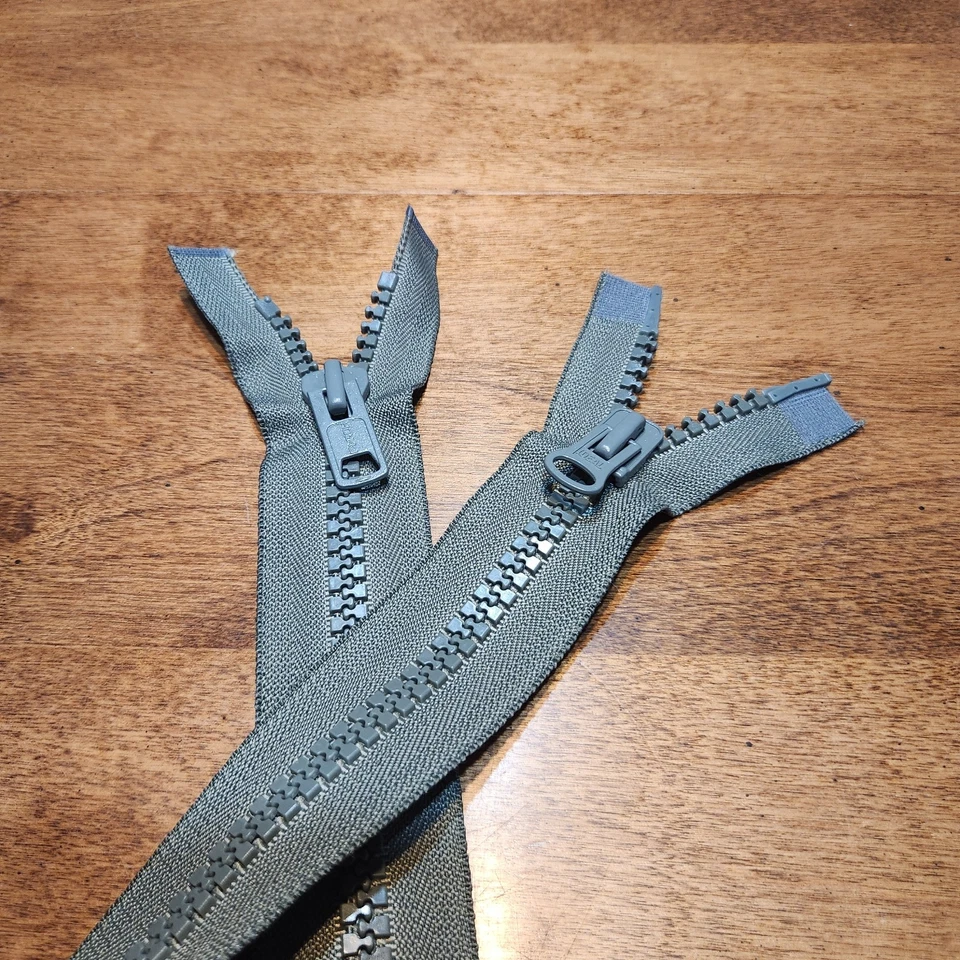 #10 Military-Grade Jacket Zippers 26.5" Two-Way Separating Foliage Bulk 125 Pack - Image 3 of 4