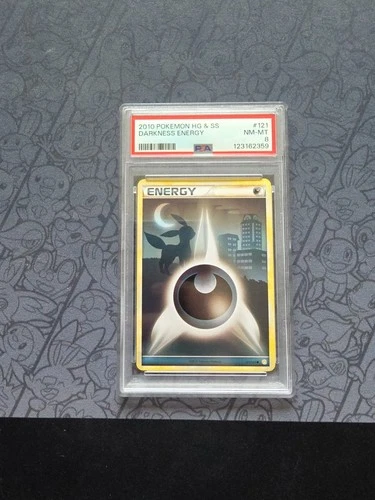 Pokemon: Darkness Energy (Umbreon) #121/123 HG & SS 2010 Non-holo Rare - PSA 8