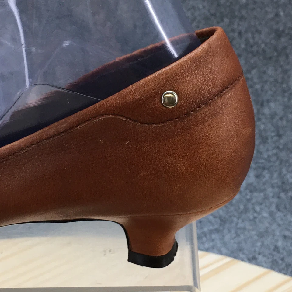 Ak Anne Klein Heels Womens 8 M Pump Brown Faux Leather Slip On Kitten Heels - Image 4 of 4