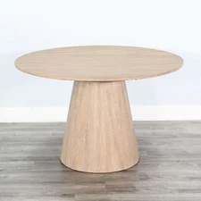 Sunny Designs Wheat Round Dining Table