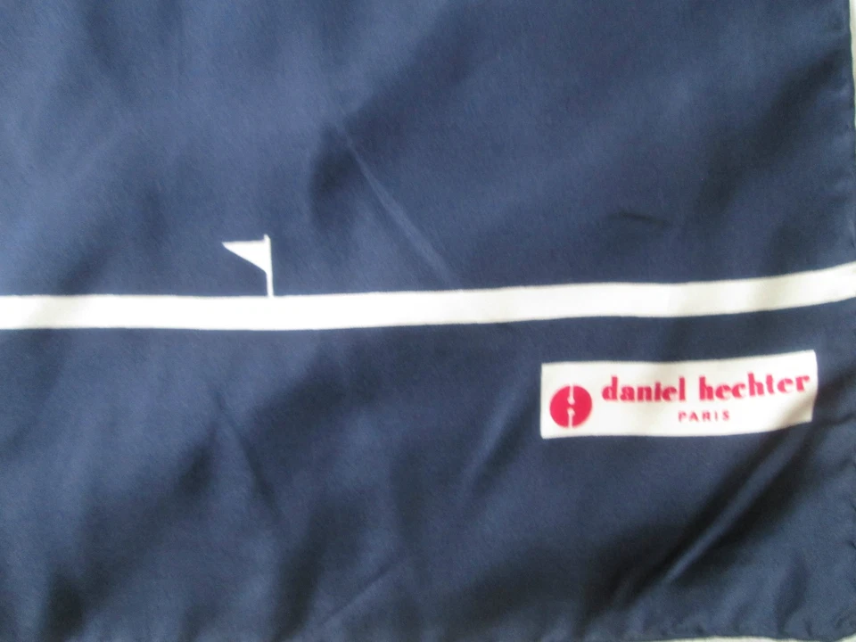 -Impresionante bufanda vintage 100% seda DANIEL HECHTER - Imagen 2 de 4