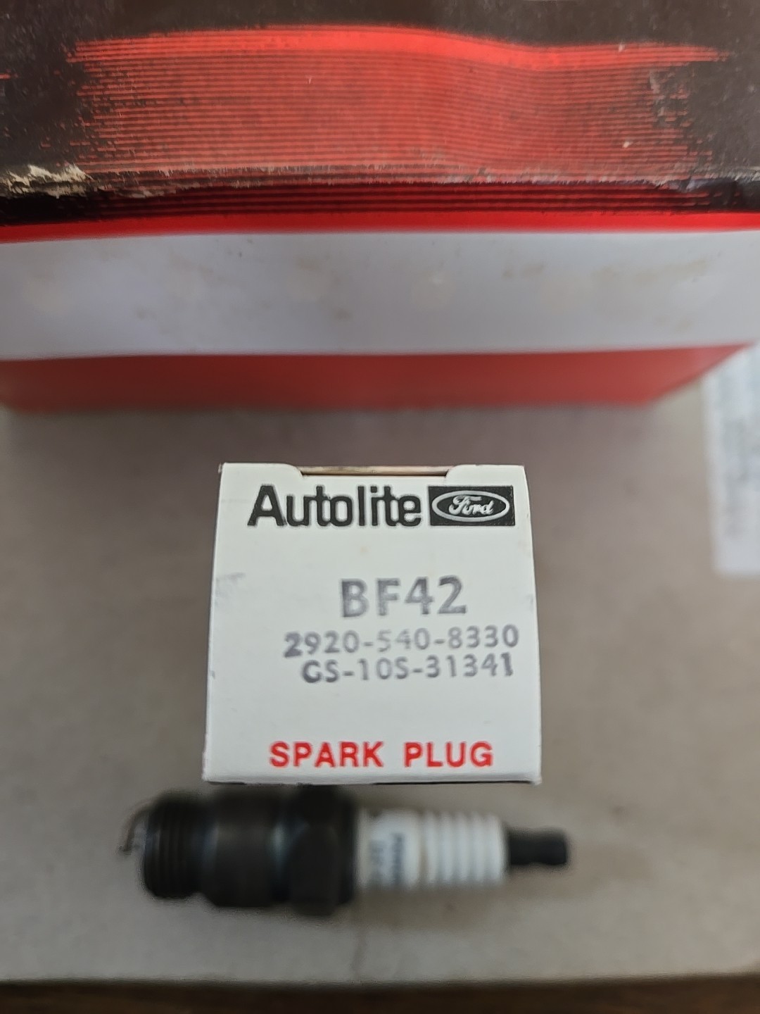 Vintage NOS 10 Pack Autolite Motorcraft Ford BF42  Spark Plugs