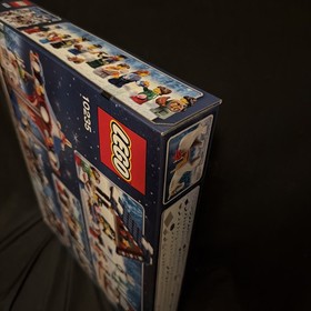 LEGO Creator Expert: Winter Village Market (10235) New Factory Sealed