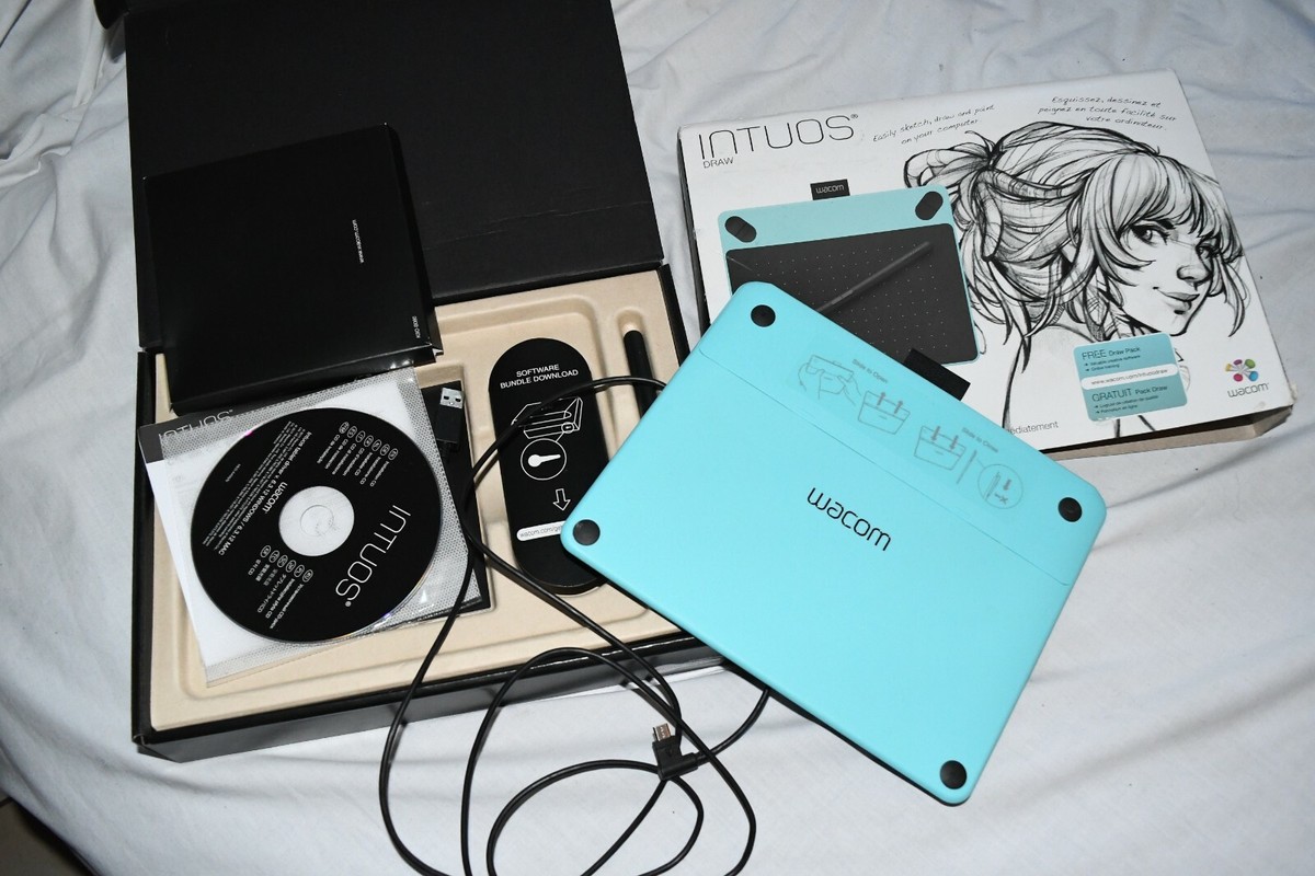 WACOM CTH-490/B0-AX Intuos Art Small Creative Pen and Touch Tablet