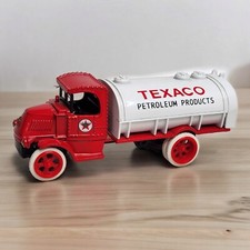 Ertl 1926 Mack Bulldog Oil Truck Texaco Diecast 2926U