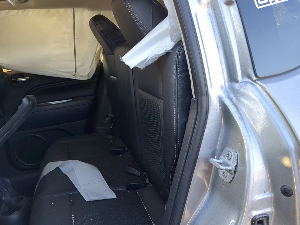 2014 Jeep Compass Rear Seat Oem AUIIV - Image 2 of 2