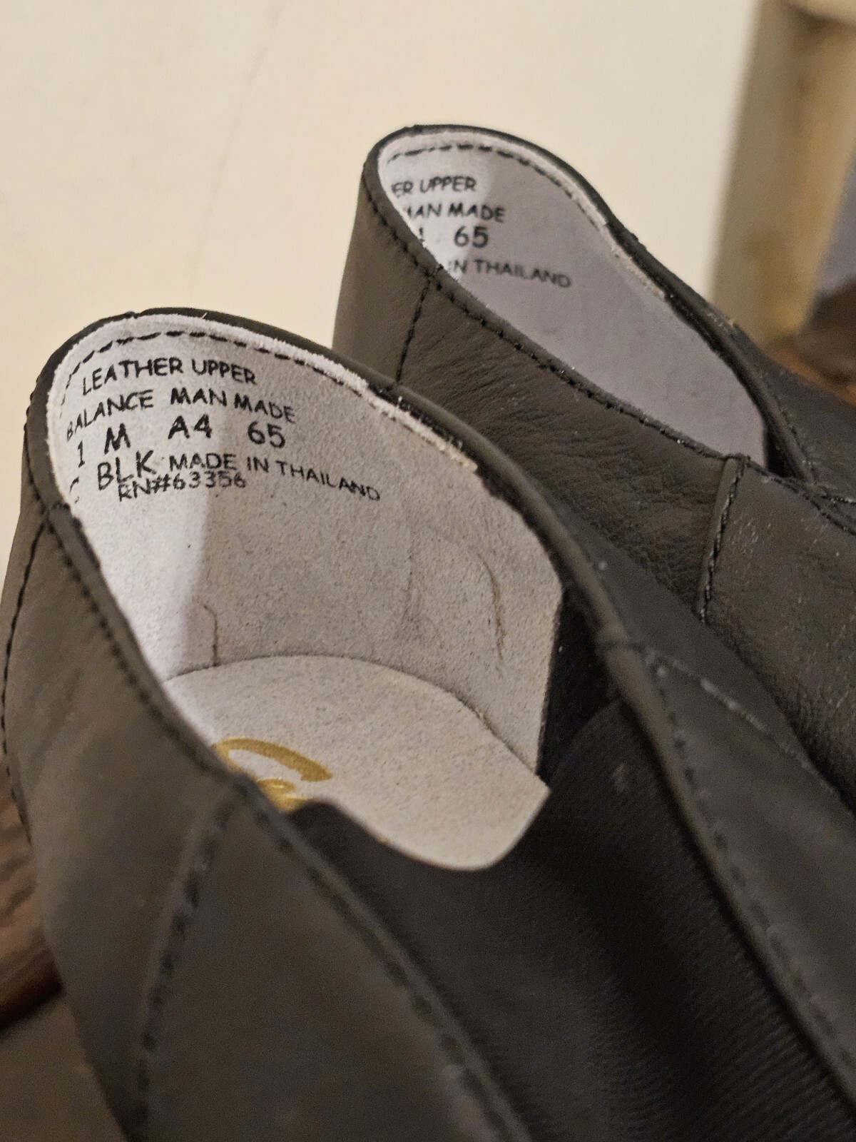 NEW Capezio Show Stopper Jazz Split Sole Leather Dance Shoe Childs Black CP05C