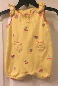 baby yellow jumper