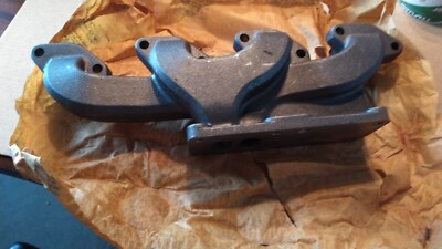 #ad John Deere Original Equipment 4 Cylinder Exhaust Manifold #R517017 $250.00