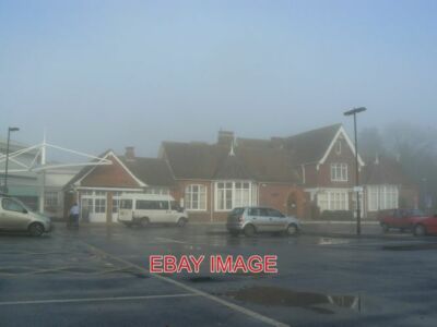 PHOTO  SAVERNAKE HOSPITAL MARLBOROUGH WILTSHIRE THE ORIGINAL BRICK BUILDING HAS