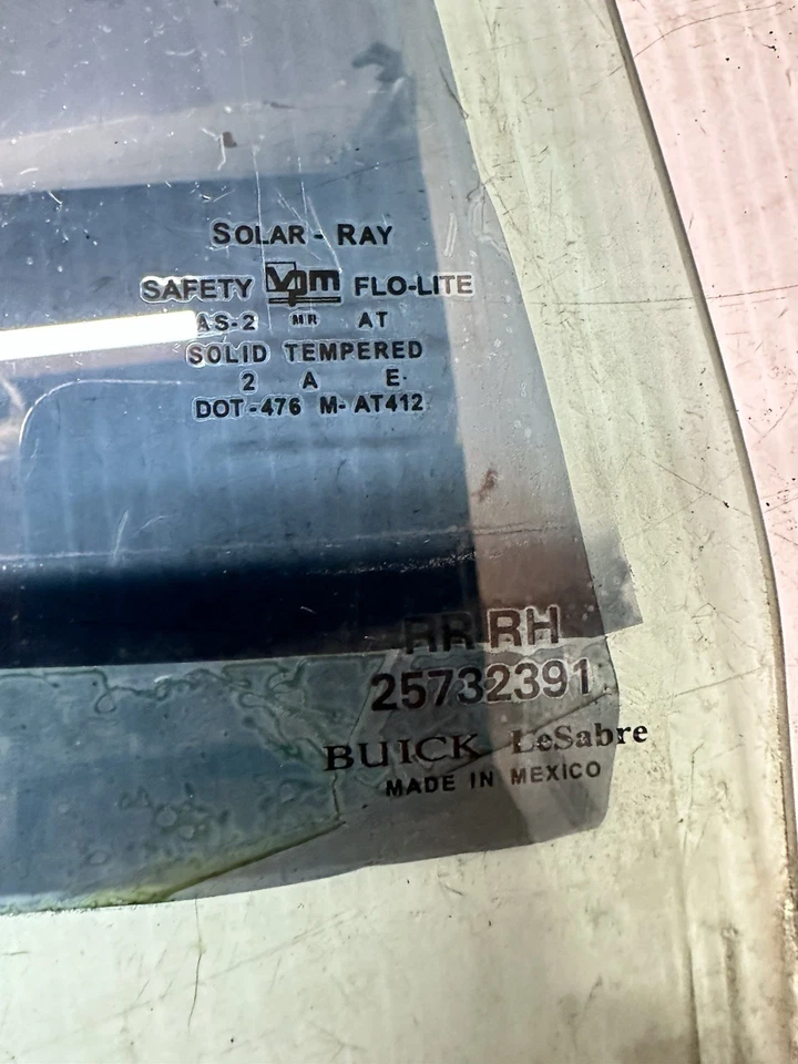 00-05 BUICK LeSABRE Puerta Trasera Derecha Vidrio Ventana Lado del Pasajero Derecha OEM Foto 2 de 4