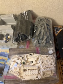 LEGO CITY: Police Station (7237)