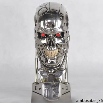 Sideshow T-800 Terminator Skull Model 1:1 Bust Standard Edition / Chrome Edition