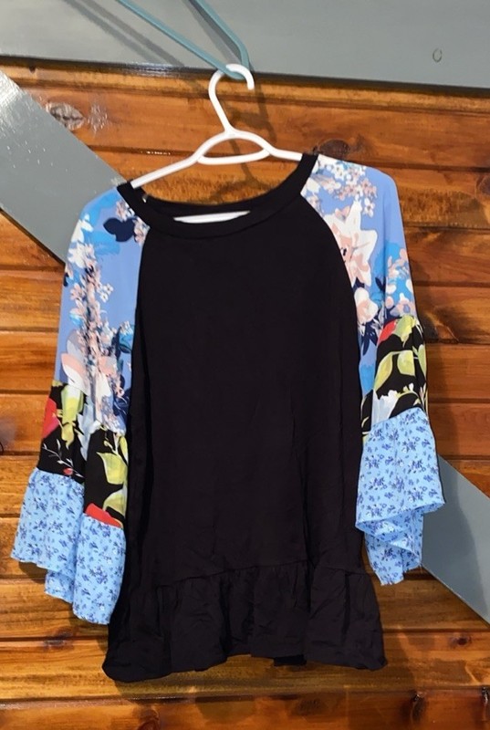 The Pioneer Woman Floral Mixed Print Bell Sleeve Top - Black & Blue - Size Large