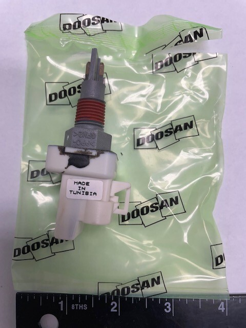DEVELON DOOSAN LEVEL SENSOR, #301308-00367 for DX140LCR-3 | eBay