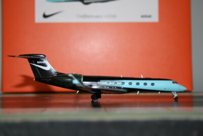 JC Wings 1:200 Nike Gulfstream G550 N3546 (EW2550001) Die-Cast Model Plane