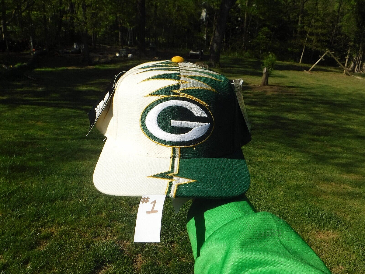 NWT/VNTGE #67879 90s GREEN BAY PACKERS SHOCKWAVE HEARTBEAT STARTER