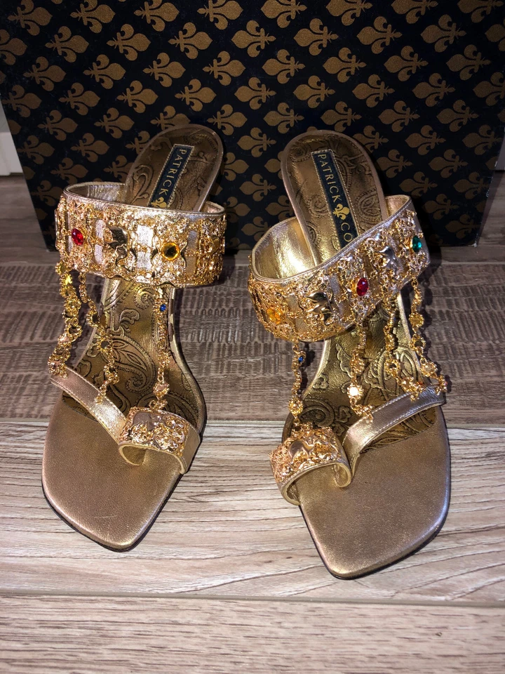 Sandalias de Cuero Dorado + Joyería PATRICK COX Talla 38 Nuevas en Caja Valor 450€ Foto 4 de 4