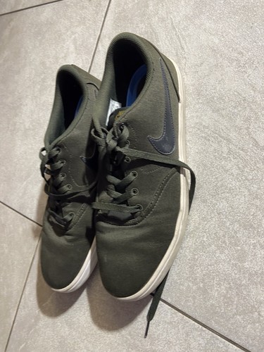 nike sb check solar green