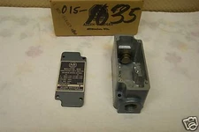 ALLEN BRADLEY PASJ2-18 LIMIT SWITCH ENCLOSURE ONLY NEW
