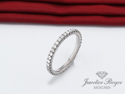 Cartier Ring Etincelle Ausgefasst Weissgold 750 Gr 51 Diamanten ca. 0,47 ct.