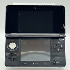 Nintendo 3DS region free Cosmo Black console / Charger / SD card