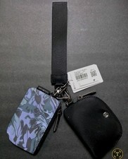NWT Lululemon Dual Pouch Wristlet In Vibrant Floral Pattern FMMM/GMMET
