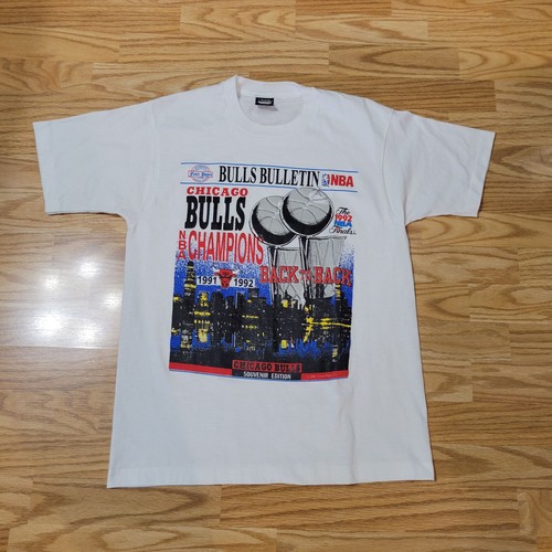 Vintage Size Large Chicago Bulls Bulletin Shirt Back to Back Champion 1991 1992 - Picture 1 of 15