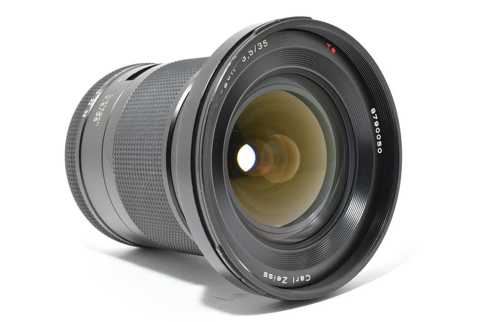 Rare!! [MINT w/Hood] Contax Carl Zeiss Distagon T* 35mm f/3.5 Lens for 645 JAPAN - Image 4 of 4